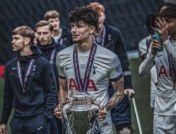 Profil Jude Soonsup-Bell, Top Skor Tottenham Hotspur U-21 Berdarah Thailand yang Ditemui Madam Pang Hingga London