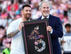 Momen Lionel Messi Terima Apresiasi Untuk Inter Miami Setelahnya Raih Trofi Hingga-45