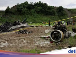 Pesawat Bombardier Jatuh Hingga Nepal, 18 Orang Tewas