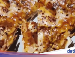 Jijik! Pria ini Temukan Banyak Belatung Di Pizza yang Dimakannya