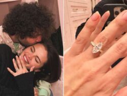 Selena Gomez Dilamar Benny Blanco, Pamer Cincin Berlian Mewah