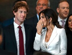 Reaksi Lauren Sanchez atas Komentar Belahan Dadanya yang Dilirik Mark Zuckerberg, Kasih Like Hingga Instagram
