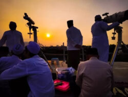 Awal Ramadan Berpeluang Berbeda, Lebaran Sama