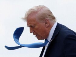 Balas Konflik Bersenjata Tarif Trump, Uni Eropa Berencana ‘Serang’ Layanan Daring AS