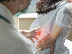 Sering Nyeri Pinggang Kiri Di? Hati-hati, Bisa Karena Itu Tanda-tanda Batu Ginjal