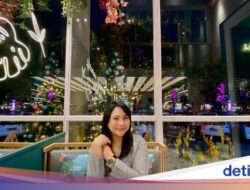 Chikita Meidy Kulineran Bareng Suami Ke Food Court hingga Restoran