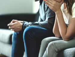 Viral Influencer Cantik-Pintar Diselingkuhi, Kenapa Pria Mendua? Ini Kata Psikolog