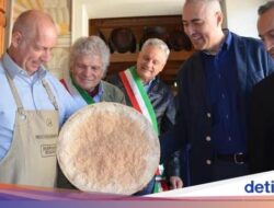 Keju Parmesan 27 Tahun Dinobatkan Sebagai Keju Tertua Hingga Dunia