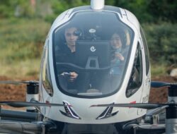 Jasa Taksi Terbang Buat Orang Kaya PIK Bebas Macet Hingga Pondok Indah