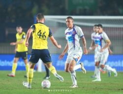 Oxford United Ditahan Imbang Port FC Hingga Putaran Pertama