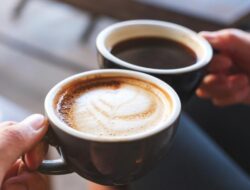 Tanda-tanda Tubuh Sudah Terlalu Banyak Minum Minuman Kafein, Salah Satunya Pusing