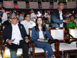 Angela Tanoesoedibjo Tampil Anggun Di Hadiri Penutupan Kongres PSI, Kenakan Safari Biru Berlogo Partai Perindo