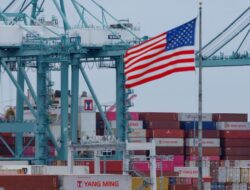 Pertama Kalinya, Pendapatan Bea Cukai AS Tembus Rp1.621 Triliun Imbas Keputusan Tarif Trump