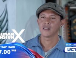 Hadapi Pelanggan Ibu-ibu, Ujang Kewalahan