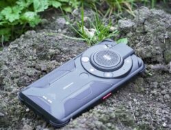 3 HP Paling Konsisten Banting Ke Dunia, Cocok Sebagai Pekerja Lapangan dan Petualang