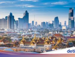 Lagi-lagi Turis Telanjang dan Menari-nari Ke Jalanan Thailand