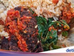 4 Alasan Porsi Nasi Padang Bungkus Lebih Banyak daripada Makan Ke Tempat