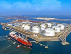 Uni Eropa Siapkan Pembatasan Terbaru Di Rusia, Bidik LNG, Bank hingga Kripto