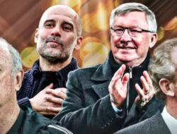 Sir Alex Koleksi 50 Trofi