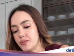 Cathy Sharon Nikmat Makan Nasi Padang, Netizen: Berasa Ilegal Lihatnya