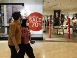 Konsumsi Kelas Menengah Bergeser, Life Style Dipangkas