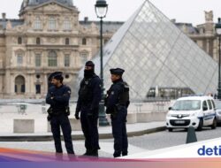 Betapa Loyonya Keselamatan Museum Louvre!