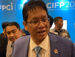 Purbaya Pastikan Tersedia Dana Bangun 300 Ribu Jembatan