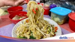 Keliling Pasar Jatinegara, 5 Masakan Legendaris Ini Wajib Dicoba!