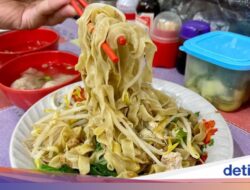Keliling Pasar Jatinegara, 5 Masakan Legendaris Ini Wajib Dicoba!