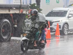 Waspada Hujan dan Gelombang Tinggi Hingga Bali, NTB, NTT