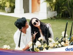 Momen Denny Caknan Ngopi Santai Di Rumah hingga Di Restoran Bali