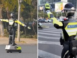 Gantikan Polantas, China Siapkan Android AI Humanoid Sebagai Atur Lalu Lintas