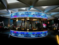 IHSG Tertekan Di Awal Sesi, Mayoritas Sektor Merah