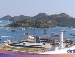 Makin Panjang, Kapal Wisata Di Labuan Bajo Dilarang Berlayar sampai 27 Januari