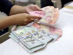 Kurs Matauang Nasional Ditutup Ambruk Hingga Rp16.956 per Usd AS, Terburuk Sebelum 1998