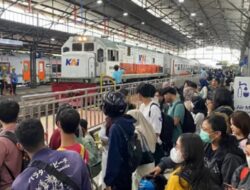 Tiket Kereta Api Lebaran 2026 Resmi Dibuka Hari Ini, Cek Jadwal Lengkap Penjualan