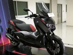 Seragam Terbaru Nmax dan Xmax Spesial Perayaan 25 Tahun Maxi Yamaha