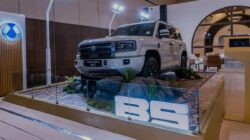 Belum Ada Harga, BYD Klaim Sudah Ada yang Mau Pesan Denza B5