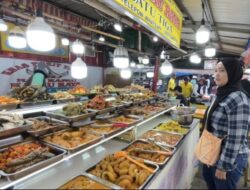 Serunya Berburu Takjil Khas Minang Ke Senen! Tembusu, Kepala Kakap, dan Bubur Kampiun Di Sebab Itu Primadona