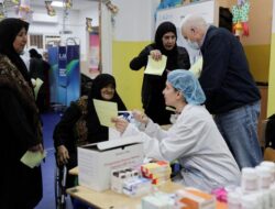 Klinik Keliling Bantu Orang Terlantar Lebanon Di Di Konflik