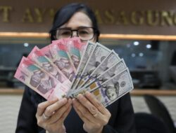 Kurs Idr Putaran Belur, Hari Ini Ditutup Di Posisi Rp16.949/USD