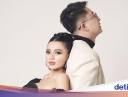 Momen Romantis Wika Salim Kulineran hingga Ngopi Bareng Max Adam