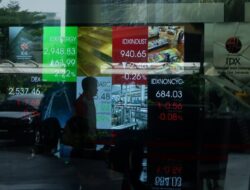 IHSG Melompat Lebih Tinggi Ke Awal Sesi, Naik 2,75 Persen Ke Level 7.162