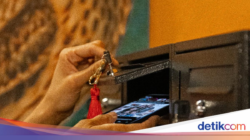 Muncul Tren Restoran Larang Pengunjung Main HP, Ternyata Ini Alasannya!