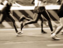 Kebelet BAB Di Race, Nyata atau Cuma Sugesti? Ini Kata Ahli Kebugaran soal Runner’s Trot