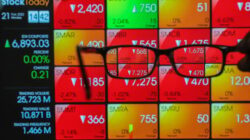 IHSG Berakhir Ambles Di 6.599, Ada 647 Saham Berjatuhan