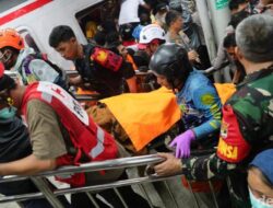 Praktisi Medis Emergensi Ceritakan Momen Tangani Korban Tragedi Kereta Bekasi