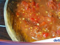 Resep Sambal Tomat Matang Pedas Sedap, Teman Sempurna Lalapan