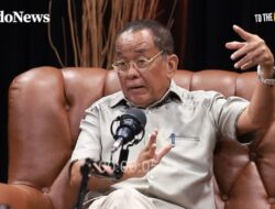 Kawan Bapak Tuh Ada Hingga Luar, Bukan Hingga Di
