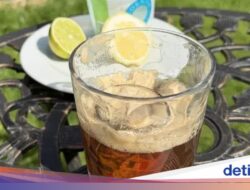 Espresso Bomb Viral Di TikTok, Begini Racikan Unik Minuman Berbuih
